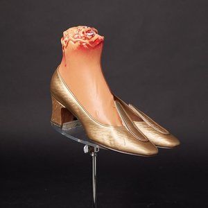 Vintage 1960s Gold Pumps Heels Shoes